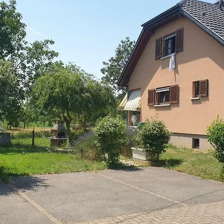 Location A La Campagne Aux Portes De Mulhouse 別荘 *